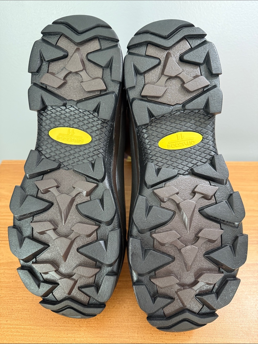 Men’s Brown & Gray Waterproof Rain & Snow Boots - Picture 4 of 5